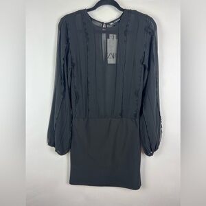 NWT - Zara, Ladies’ Short Ruffled Dress in Black. Size: S.